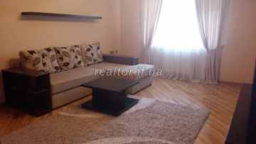 Apartment for rent in the city center Pylyp Orlyk Street