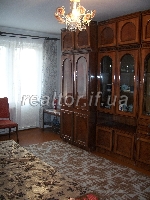 Rent an apartment in the city center on Dovga Street