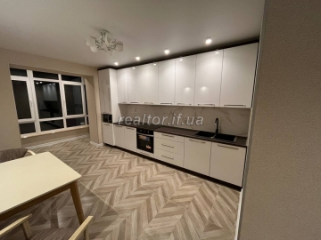 2-room apartment for sale in the new Ozero residential complex near Shevchenko Park