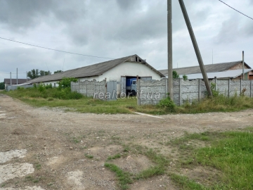 Продаж виробничо-складського приміщення в селі Радча