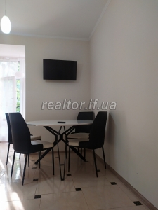 Apartment for rent in the city center near the lake and Shevchenko Park in a newly built house